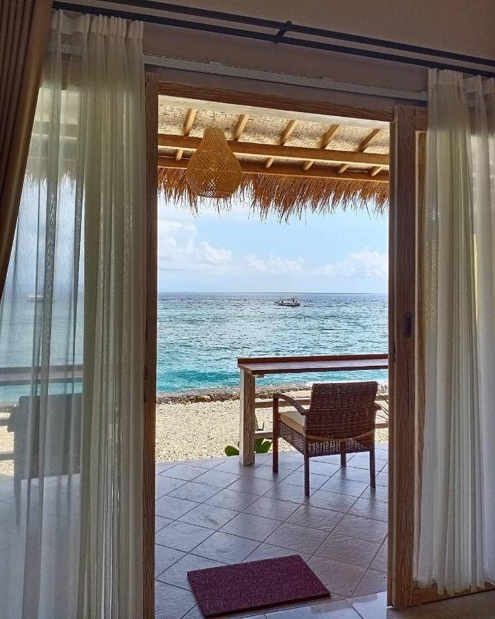 Vns Beachfront Guesthouse Ped Экстерьер фото