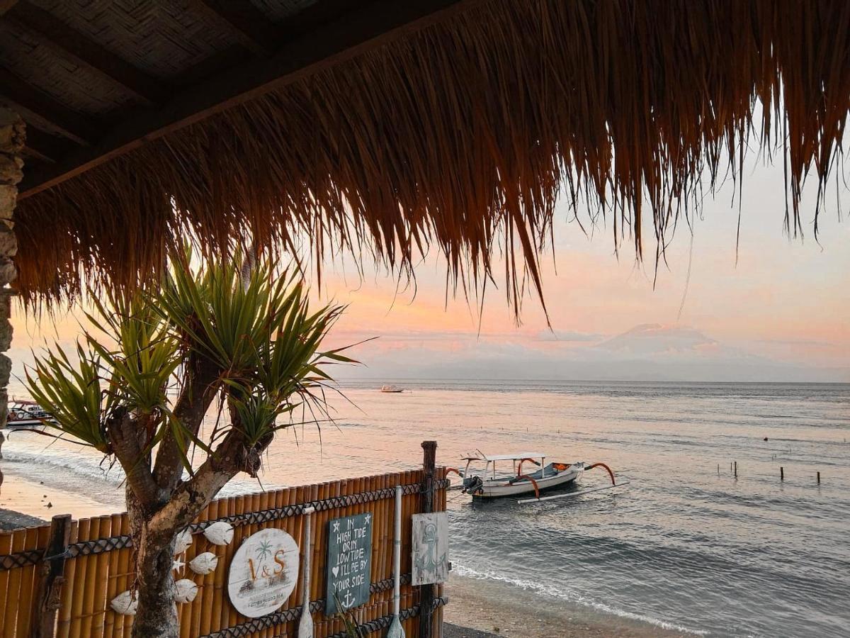 Vns Beachfront Guesthouse Ped Экстерьер фото