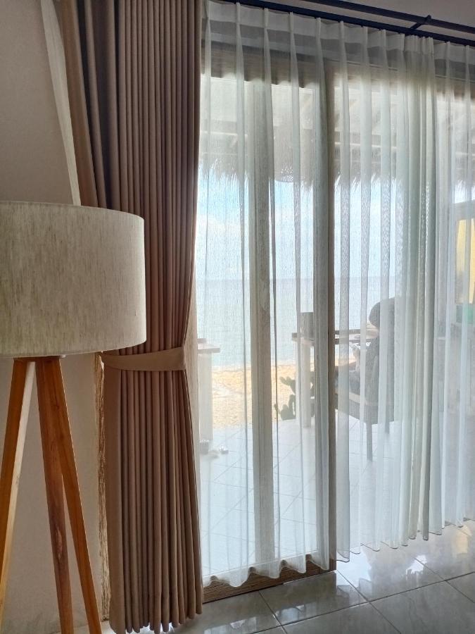 Vns Beachfront Guesthouse Ped Экстерьер фото
