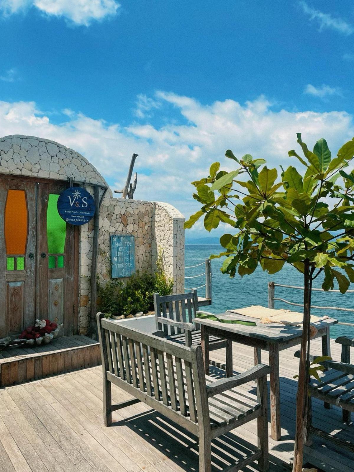 Vns Beachfront Guesthouse Ped Экстерьер фото