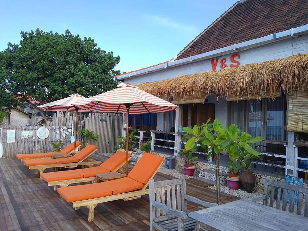 Vns Beachfront Guesthouse Ped Экстерьер фото